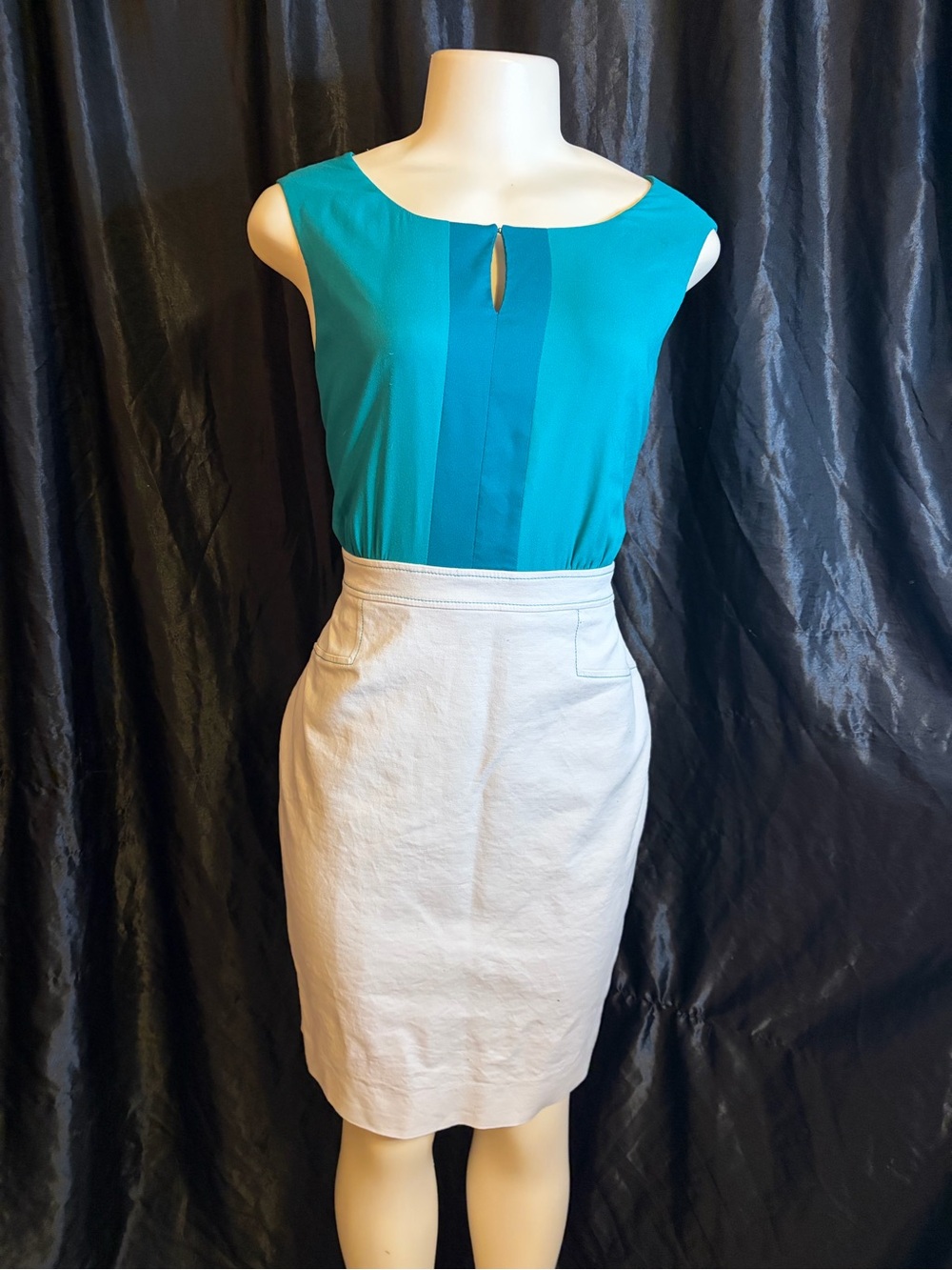 ANTONIO MELANI Teal & White Sleeveless Midi Dress